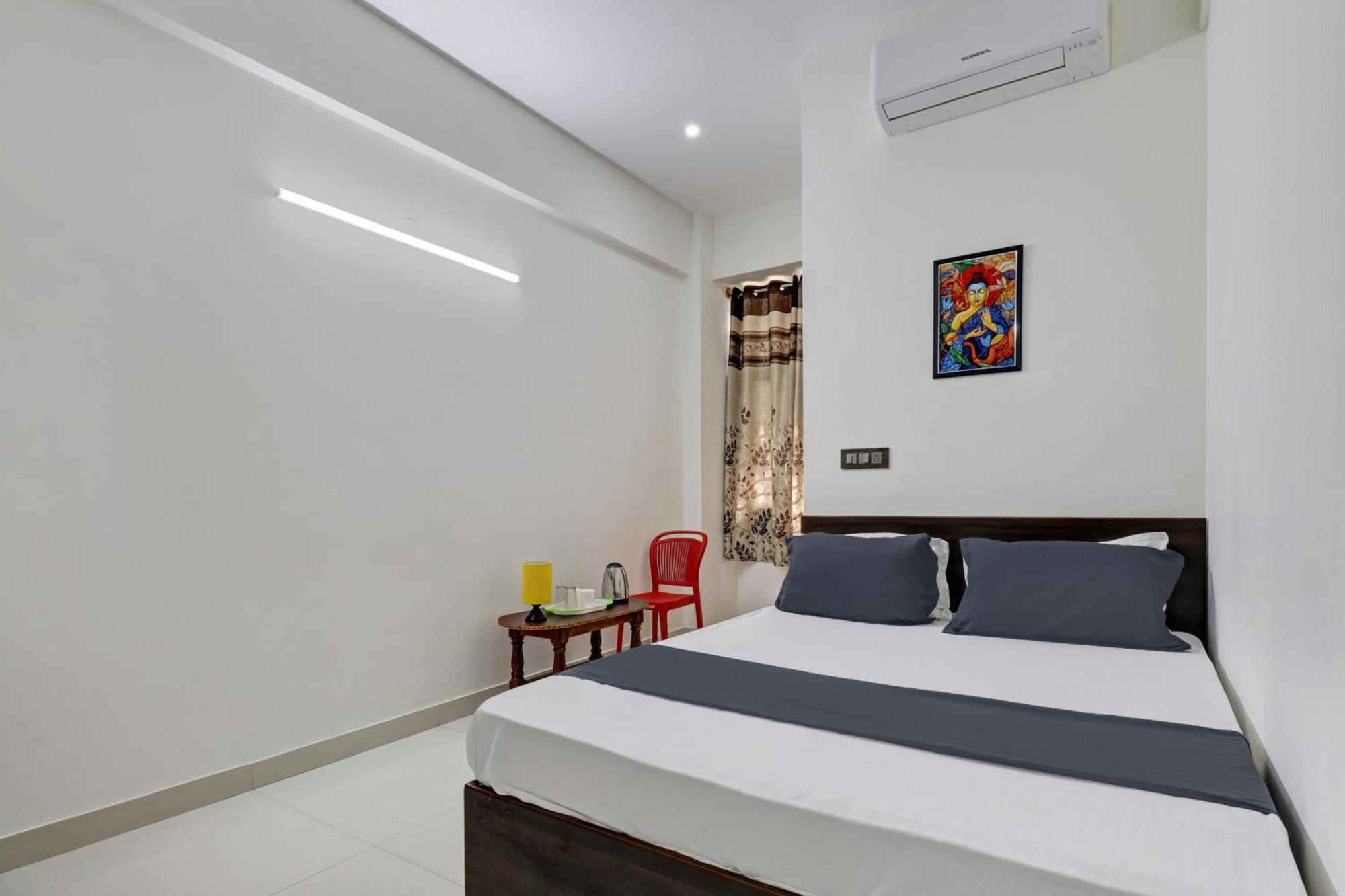 Hotel O J.K. Suites & Rooms Bangalore Esterno foto