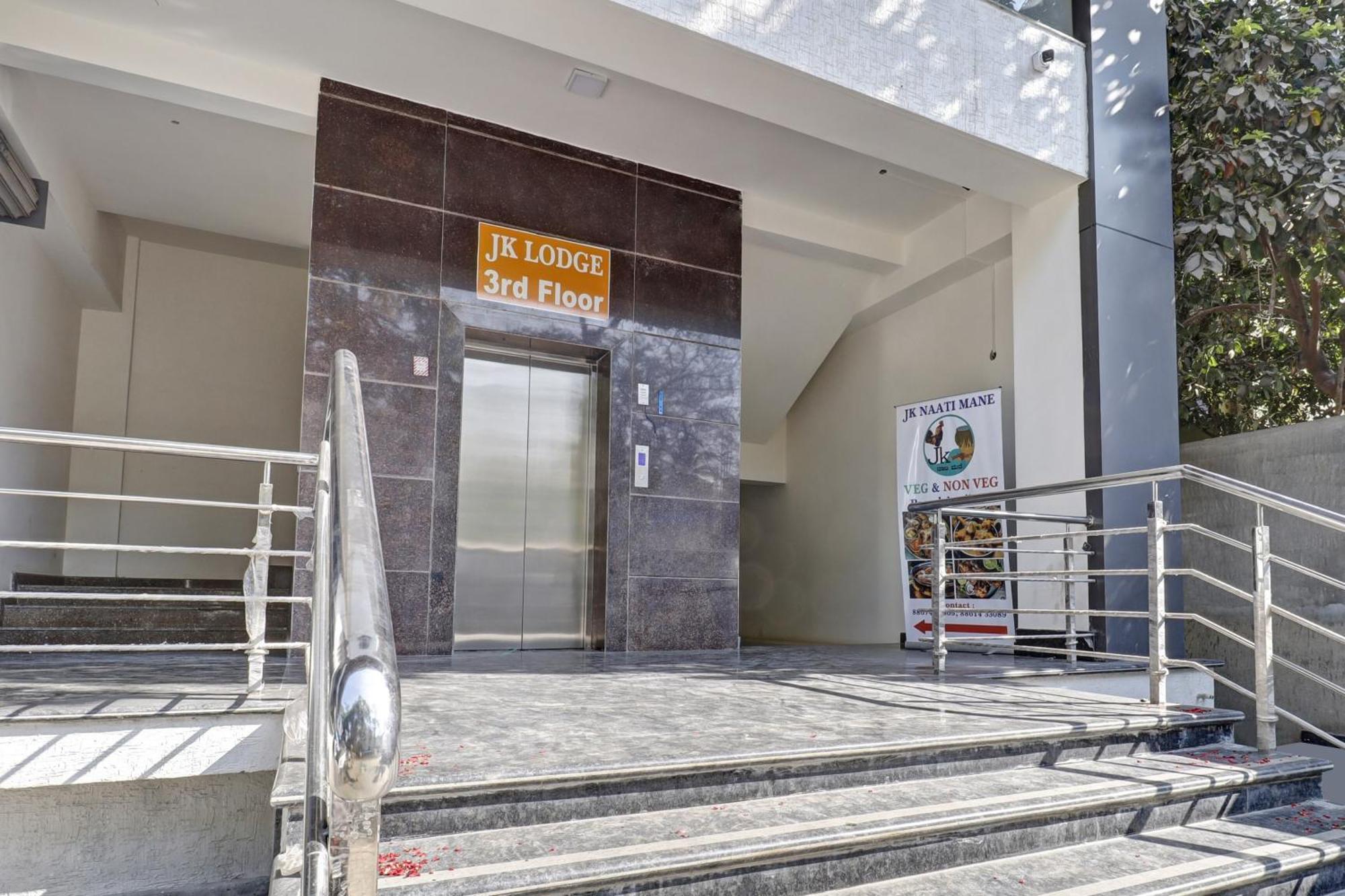 Hotel O J.K. Suites & Rooms Bangalore Esterno foto